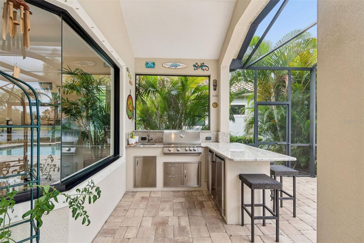 7208 Whittlebury Trail, Bradenton, FL 34202 Photo