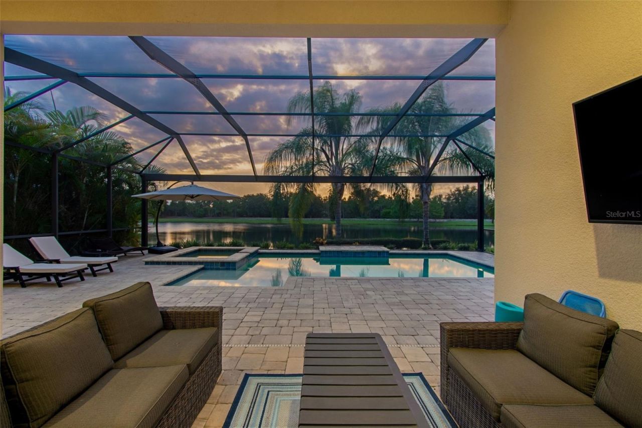 7208 Whittlebury Trail, Bradenton, FL 34202 Photo