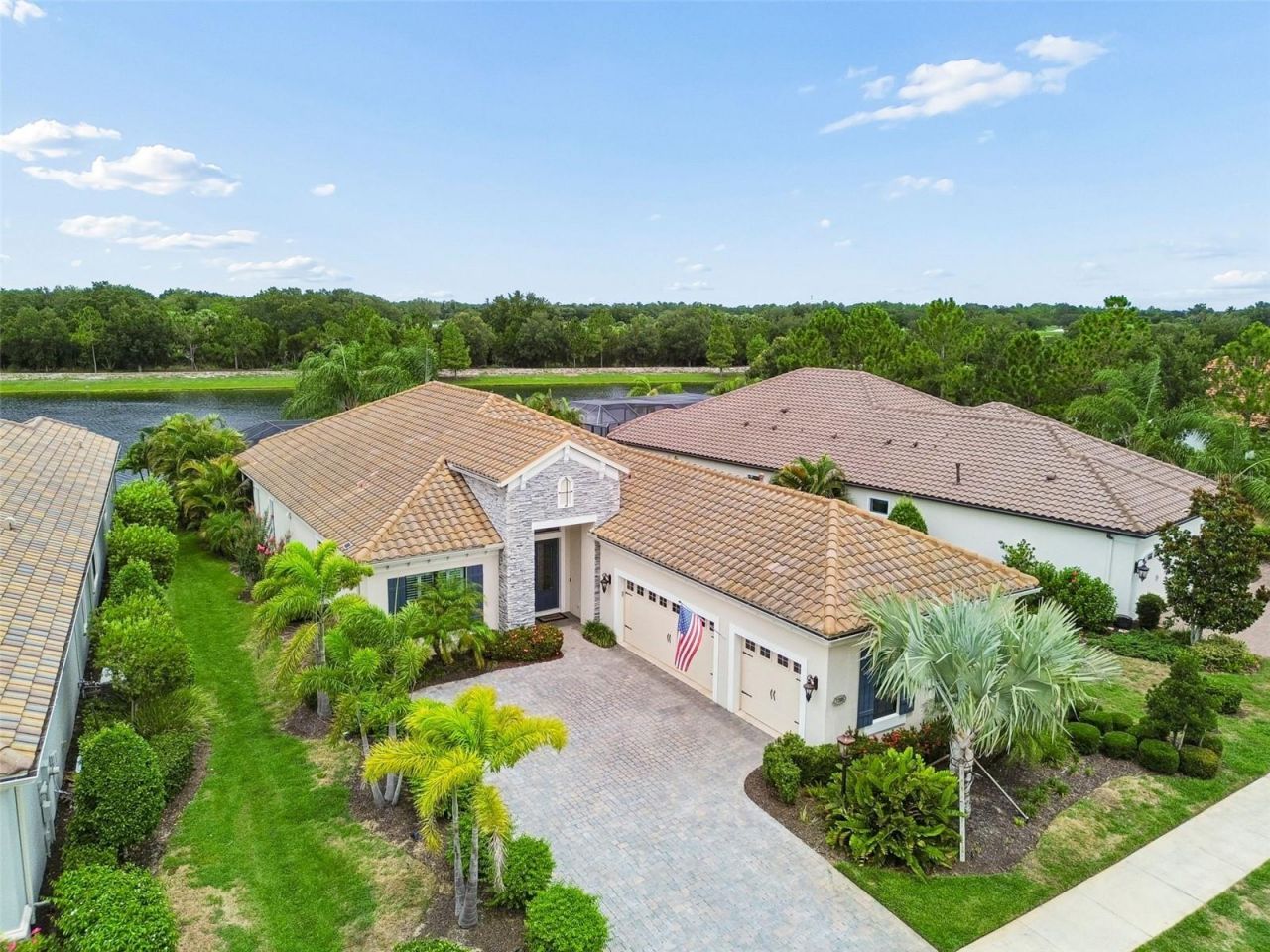 7208 Whittlebury Trail, Bradenton, FL 34202 Photo