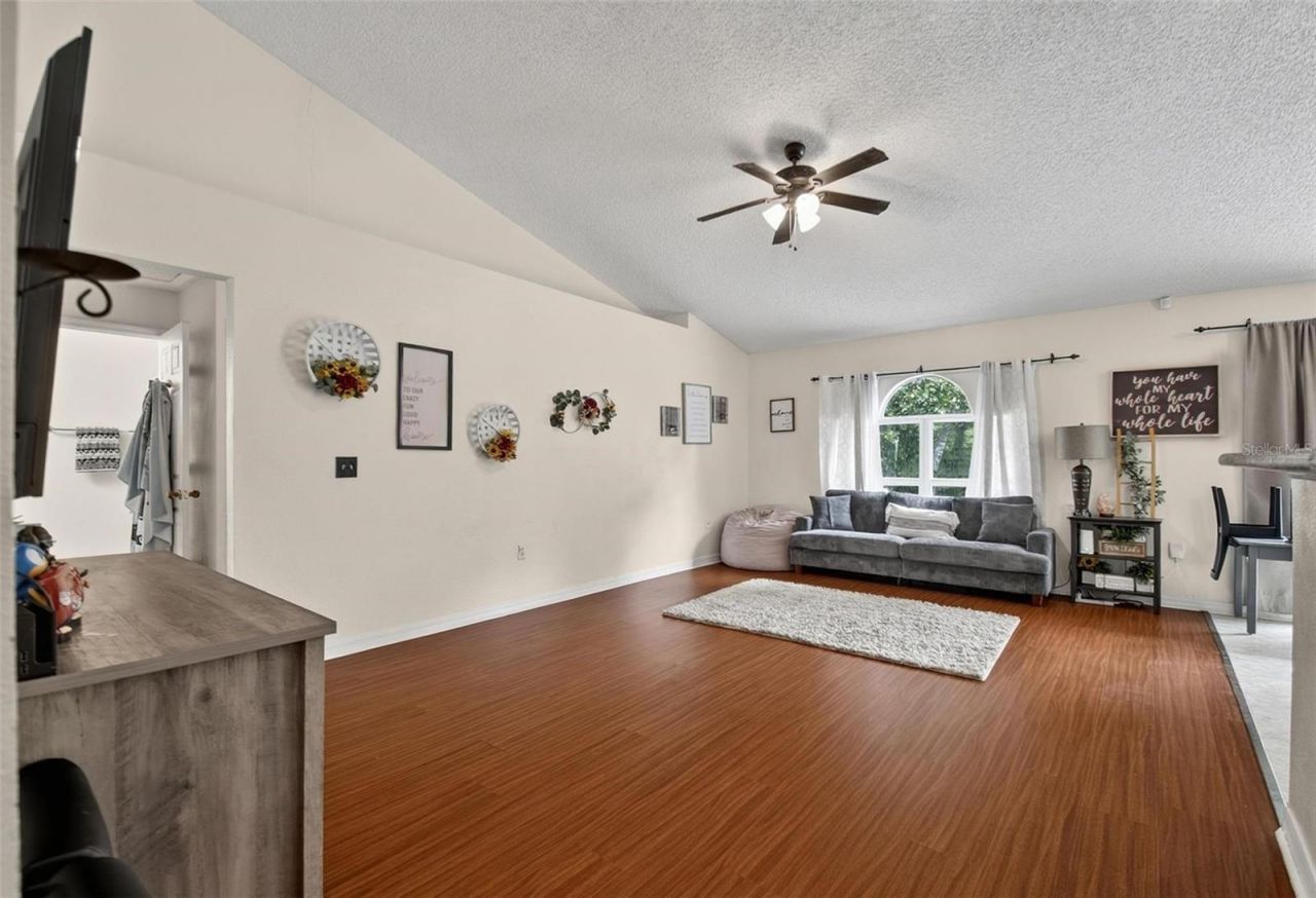 195 Parkview Drive , Palm Coast, FL 32164 Photo
