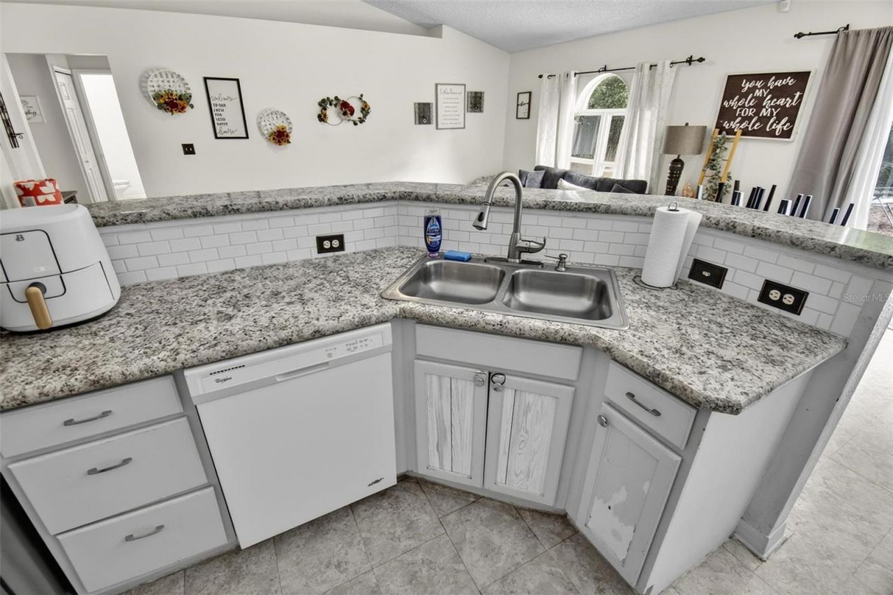 195 Parkview Drive , Palm Coast, FL 32164 Photo