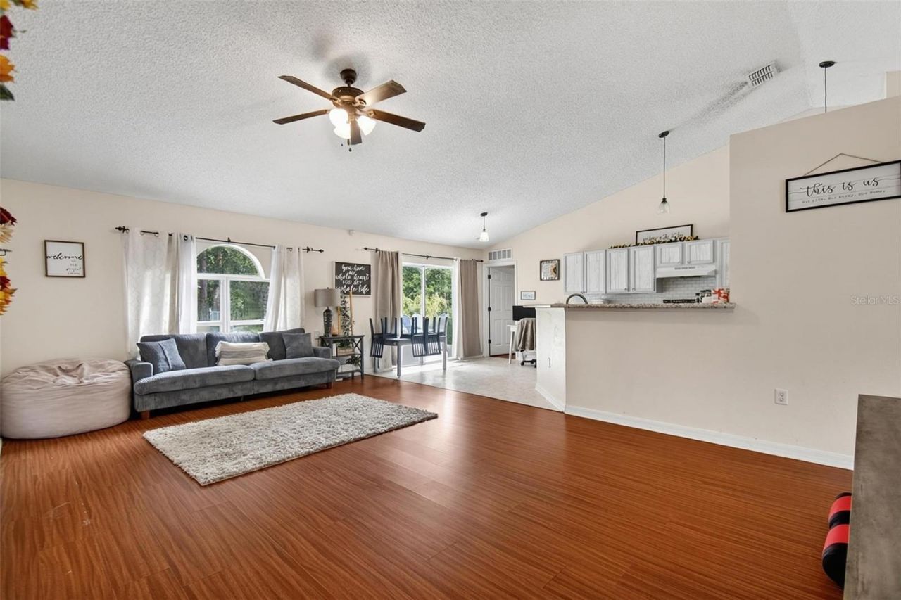 195 Parkview Drive , Palm Coast, FL 32164 Photo