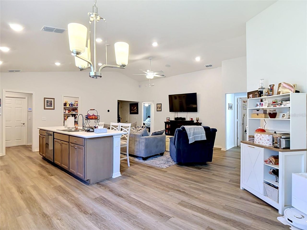 609 Ambleside Drive, Haines City, FL 33844 Photo