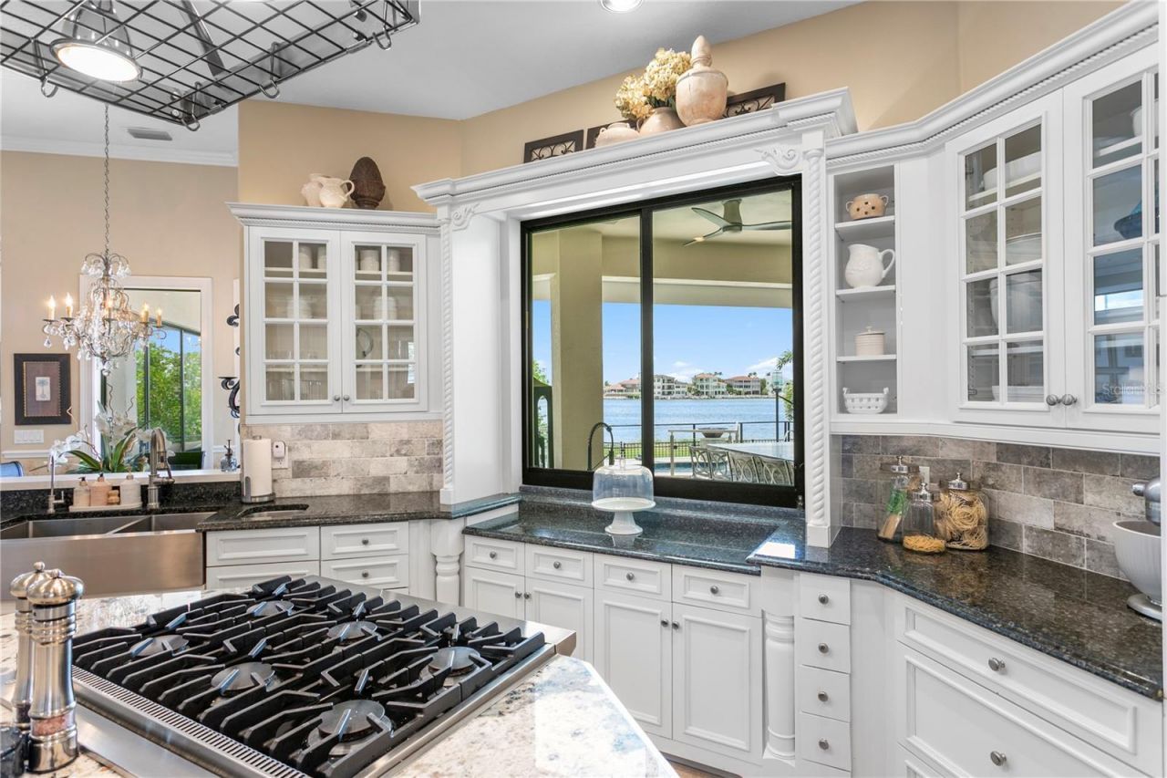 1317 Jumana Loop, Apollo Beach, FL 33572 Photo