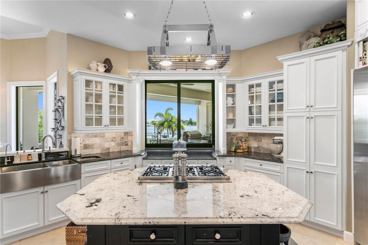 1317 Jumana Loop, Apollo Beach, FL 33572 Photo