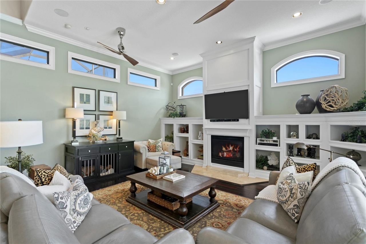 1317 Jumana Loop, Apollo Beach, FL 33572 Photo