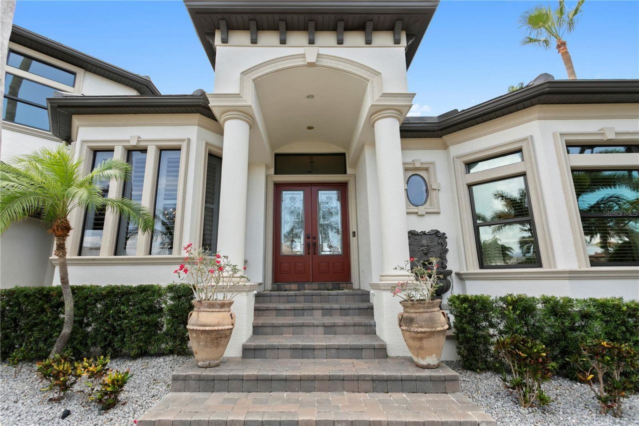 1317 Jumana Loop, Apollo Beach, FL 33572 Photo