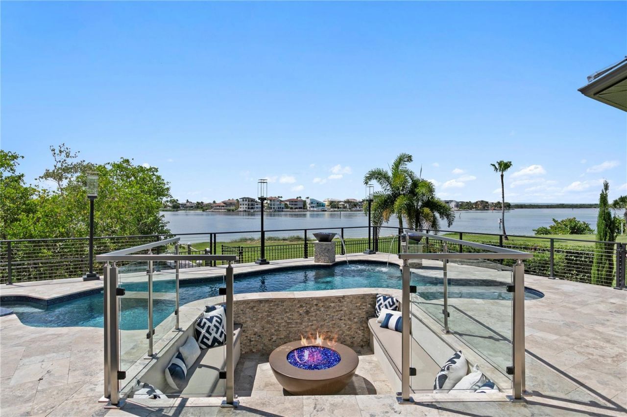 1317 Jumana Loop, Apollo Beach, FL 33572 Photo