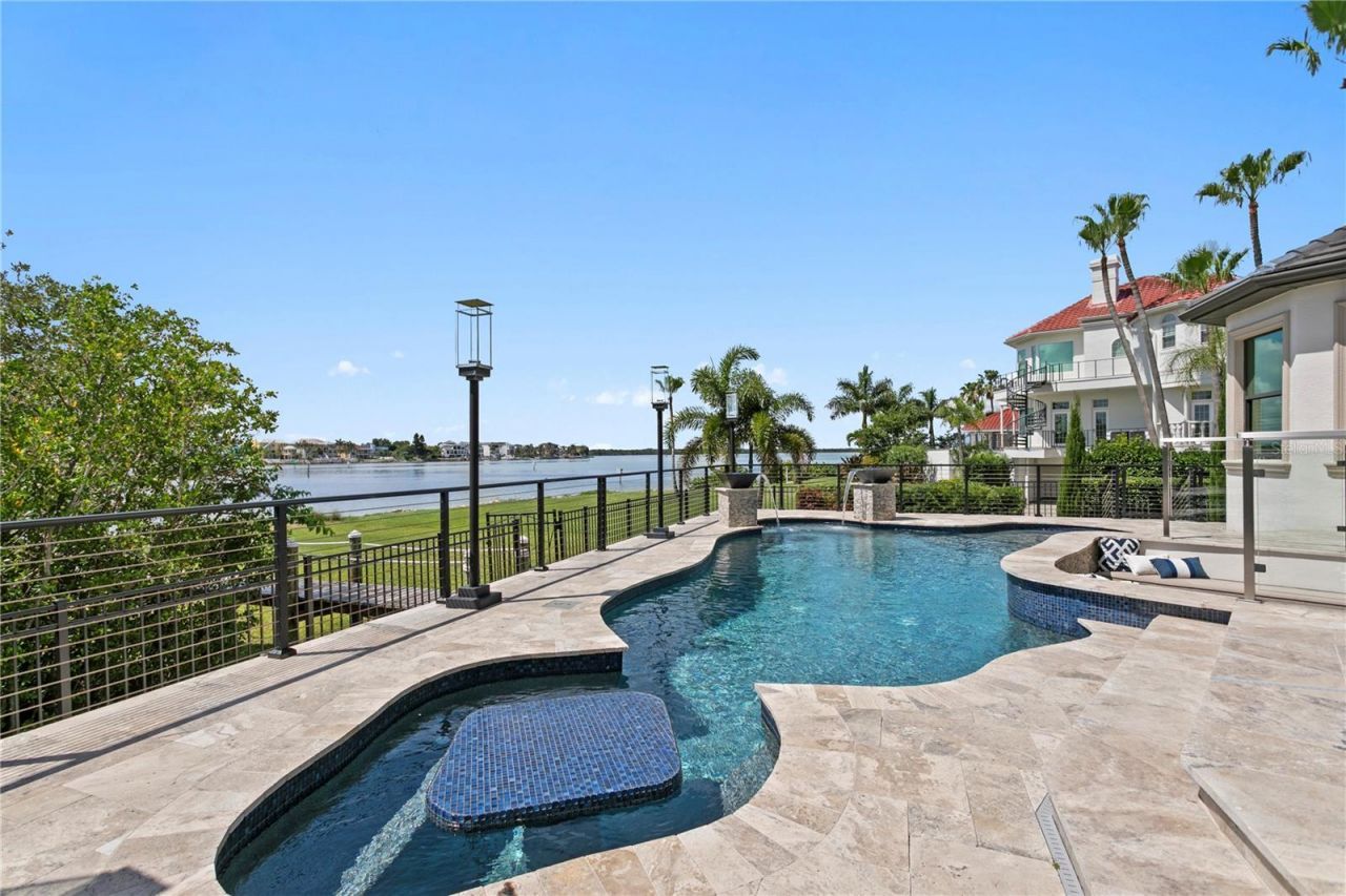 1317 Jumana Loop, Apollo Beach, FL 33572 Photo