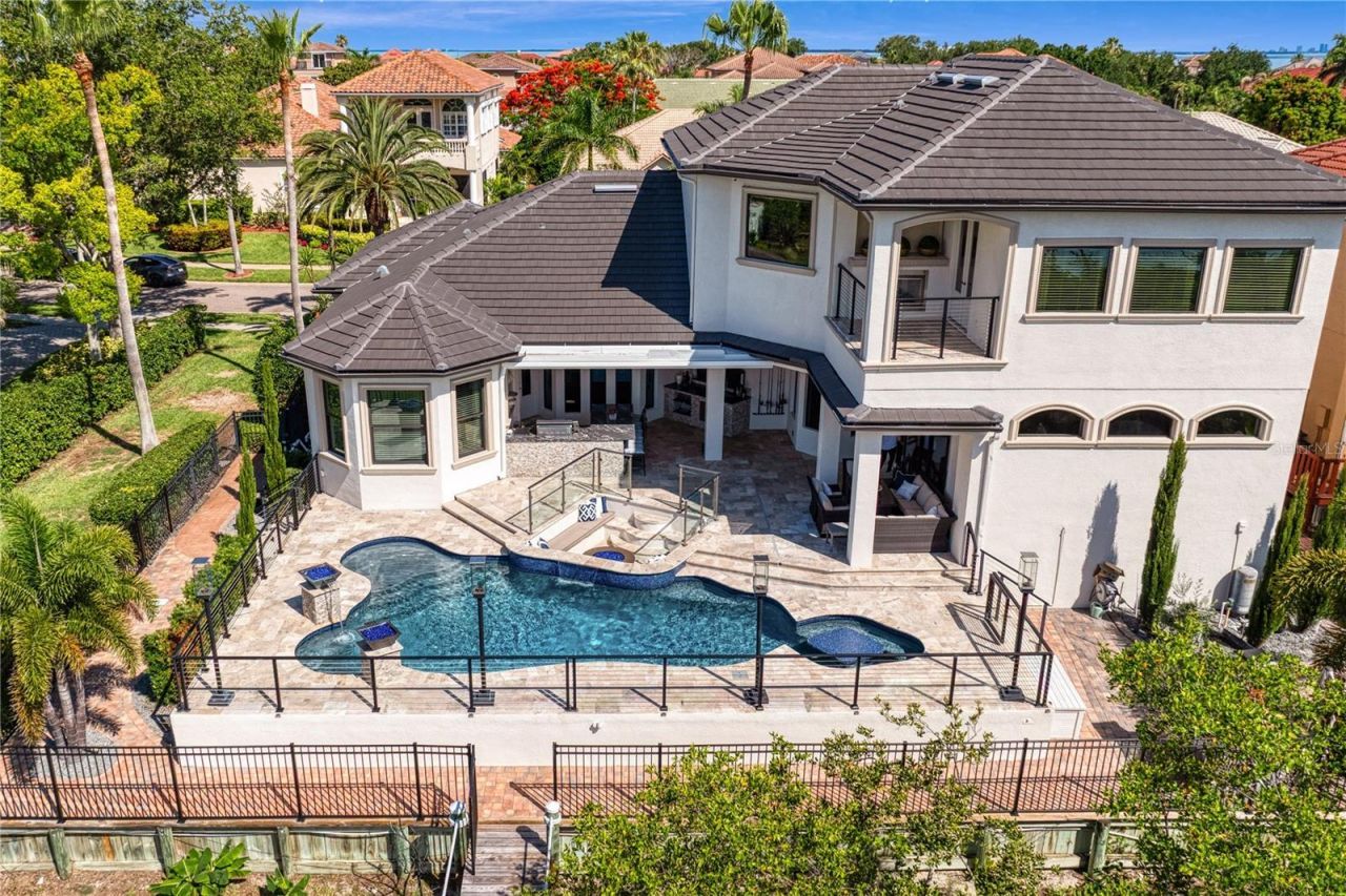 1317 Jumana Loop, Apollo Beach, FL 33572 Photo