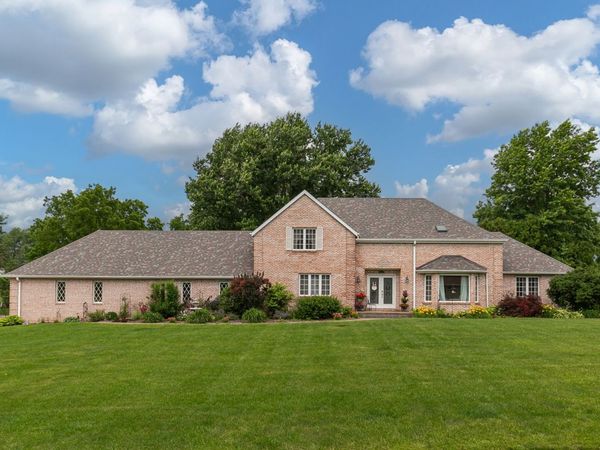 10910 51st Street Court , Milan, IL 61264