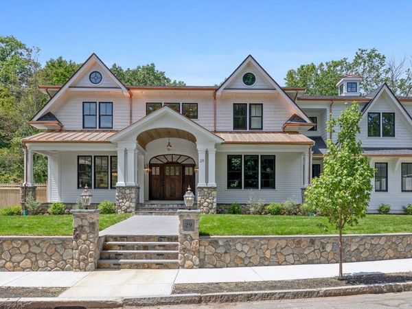 29 Ginn Rd, Winchester, MA 01890