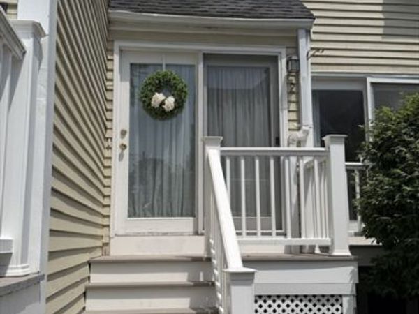 258 Lafayette Street, Unit 2, Salem, MA 01970