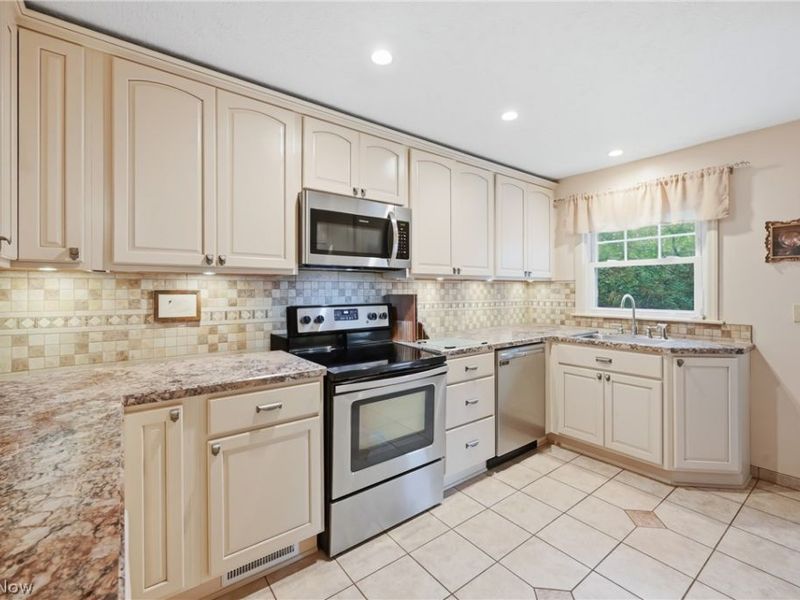 1205 Atlantic Street NE, Warren, OH 44483 Photo 23