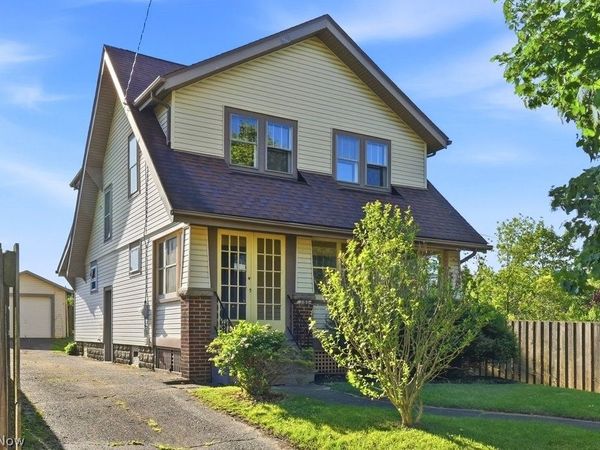 761 Glendora Avenue , Akron, OH 44320