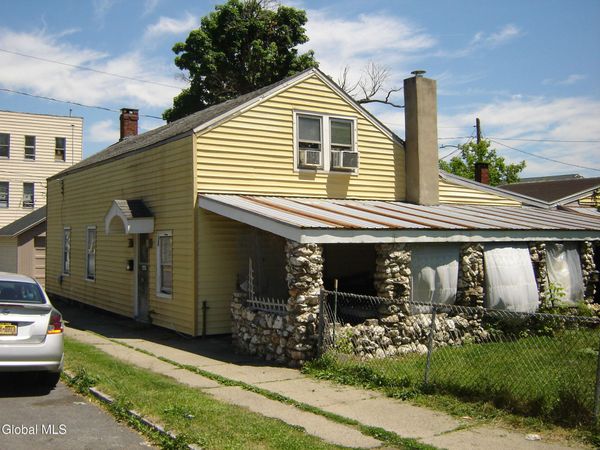 50 Newark Street, Cohoes, NY 12047