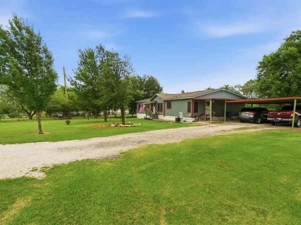 9616 Kelly Lane, Alvarado, TX 76009