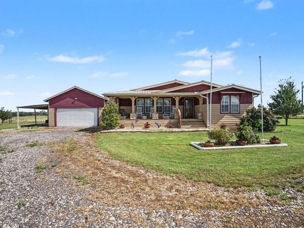 3200 NW 4th Street , Hubbard, TX 76648