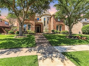1728 Sandstone Drive, Frisco, TX 75034