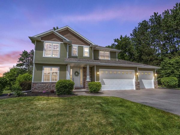 W7574 CROSS COUNTRY LANE, Hortonville, WI 54944