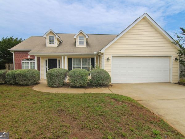 520 Arrie Drive, Byron, GA 31008