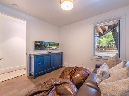 8308 North Lake Boulevard, Kings Beach, CA 96143 Photo