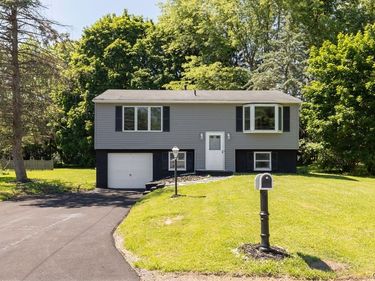 104 Finwood Drive, Baldwinsville, NY 13027