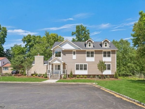 12 Rever Dr, Florham Park, NJ 07932