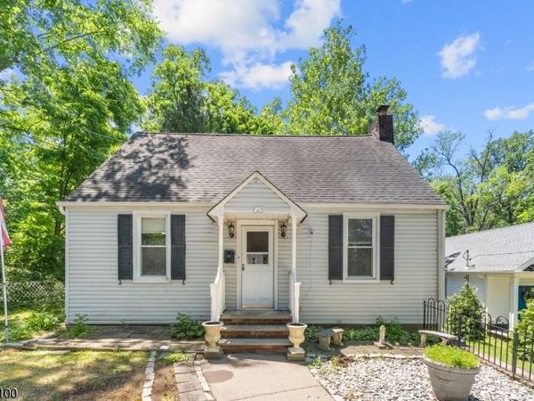 226 E Northfield Rd, Livingston, NJ 07039