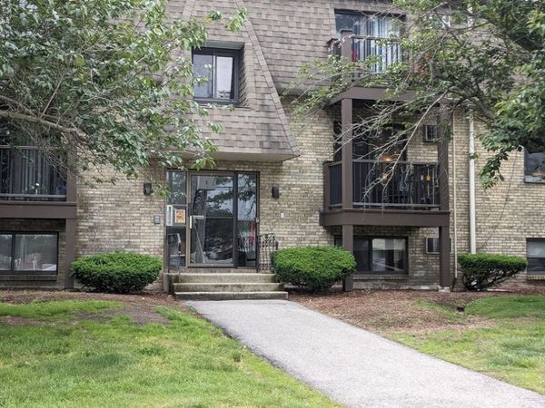 14 Tiffany, Unit 10, Salem, NH 03079