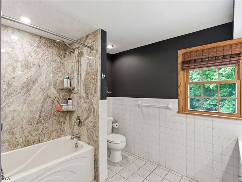 858 Cliffside Drive, Akron, OH 44313 Photo 20