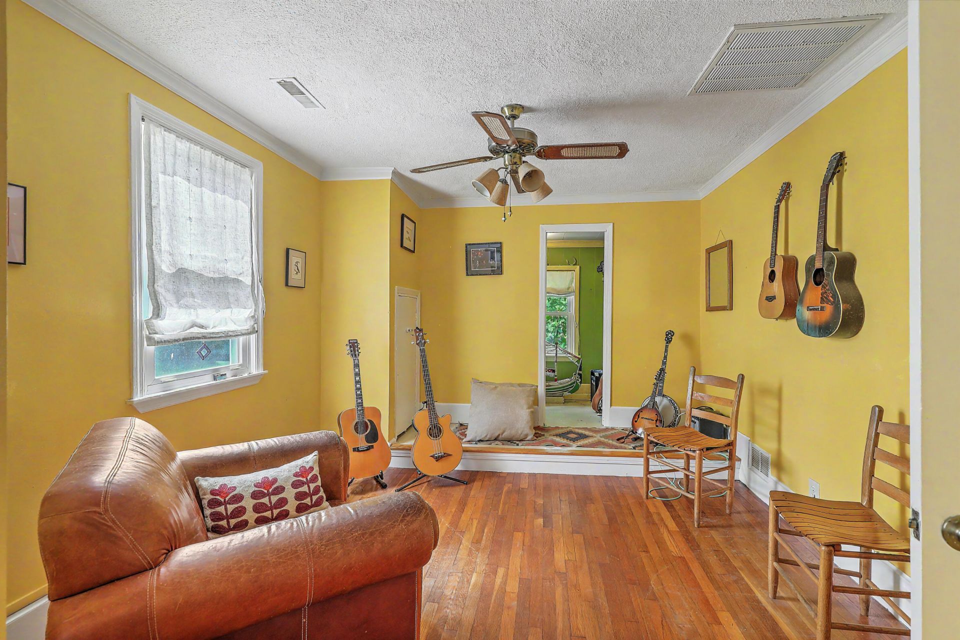 2154 Saint James Drive Photo 35