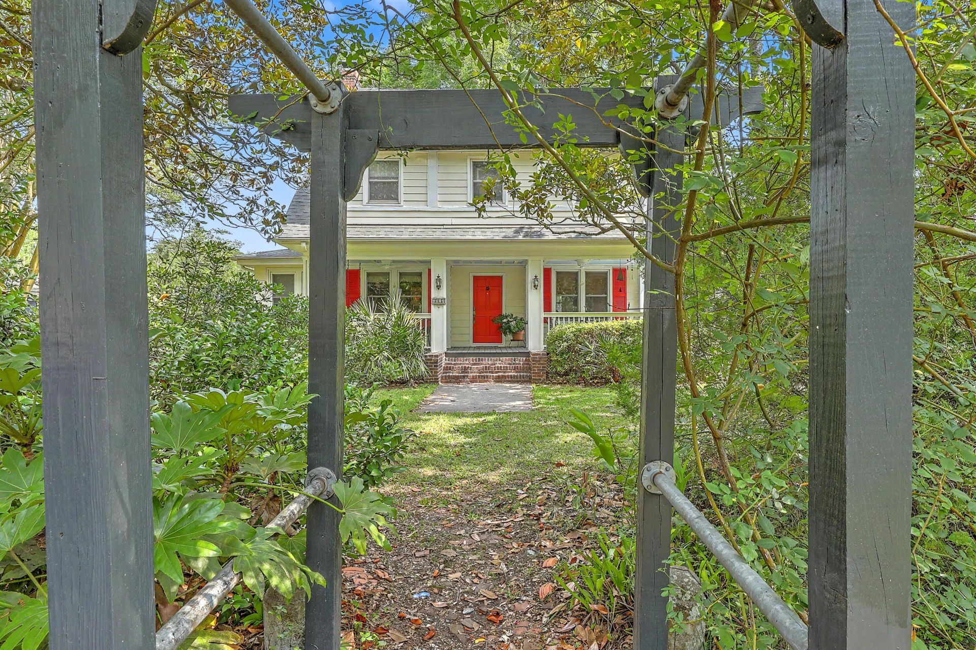 2154 Saint James Drive Photo 6
