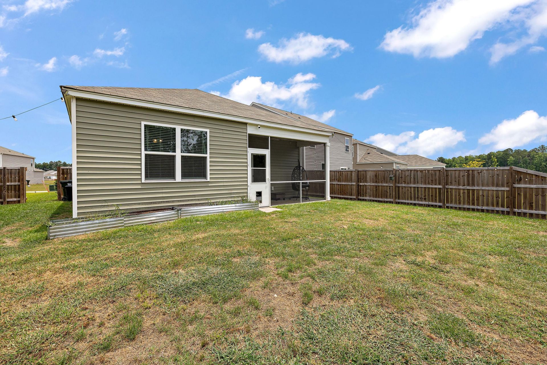 704 Ladywood Drive Photo 16