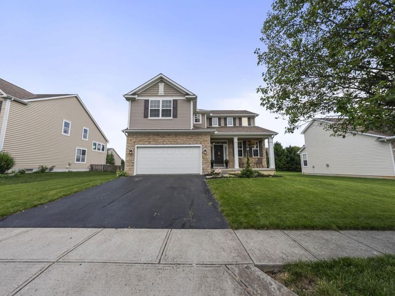 916 Fresno Street , Pickerington, OH 43147 Photo 3