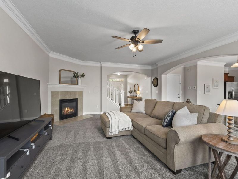 916 Fresno Street , Pickerington, OH 43147 Photo 9