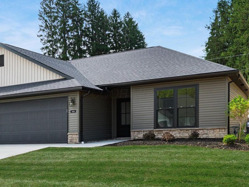 3436 Jamestown Drive , Zanesville, OH 43701 Photo 1