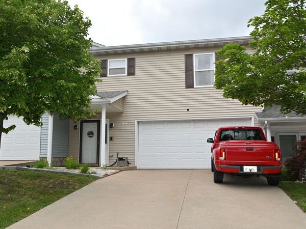 3814 W Richwoods Boulevard , Unit 7, Peoria, IL 61615