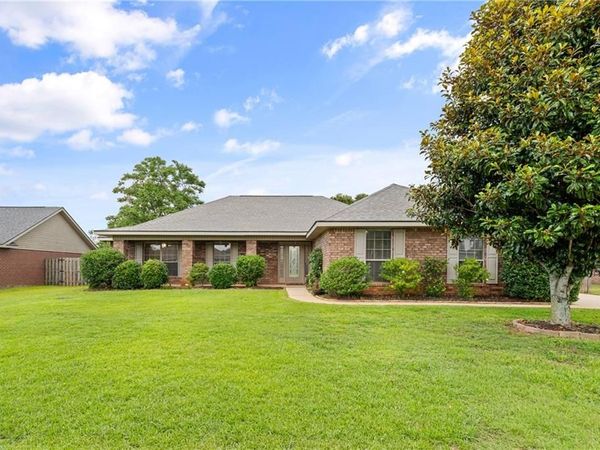 2930 Plantation Drive W, Mobile, AL 36695