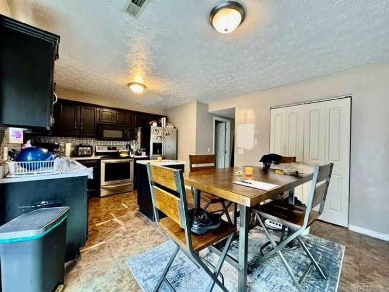 5361 Washburn Drive, Trotwood, OH 45426 Photo 24
