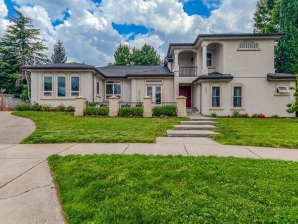 2401 Fox Run, Medford, OR 97504