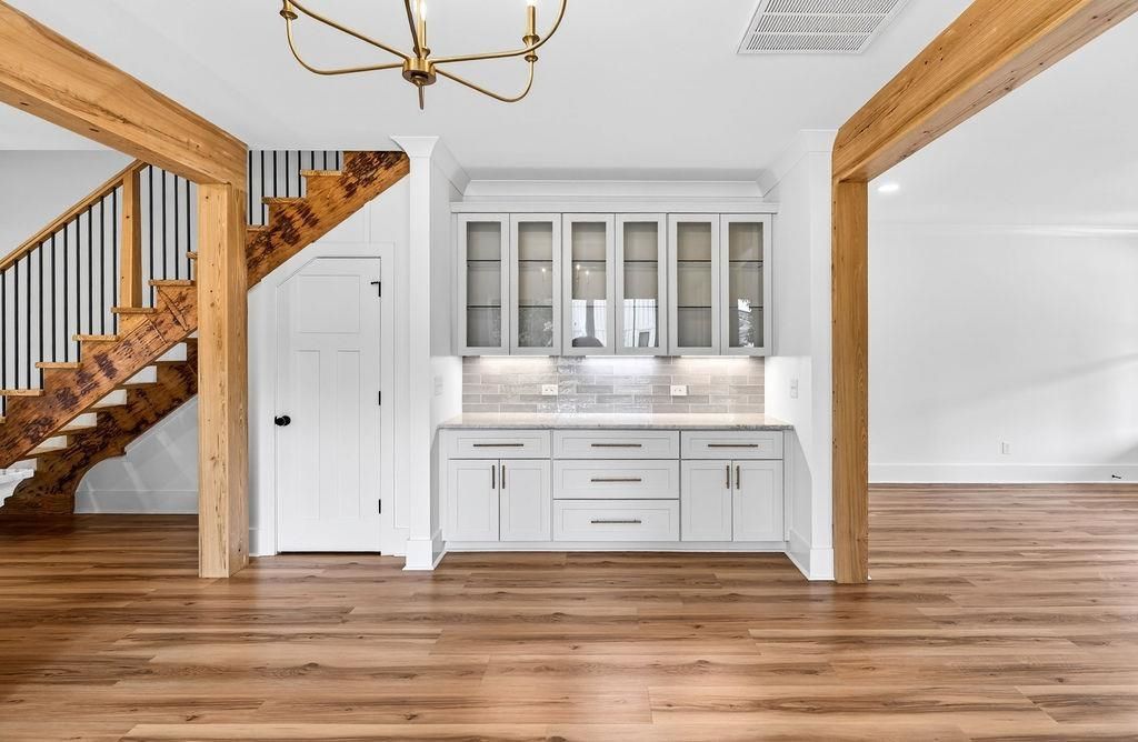 541 Oak Lawn Rd.  Photo 24