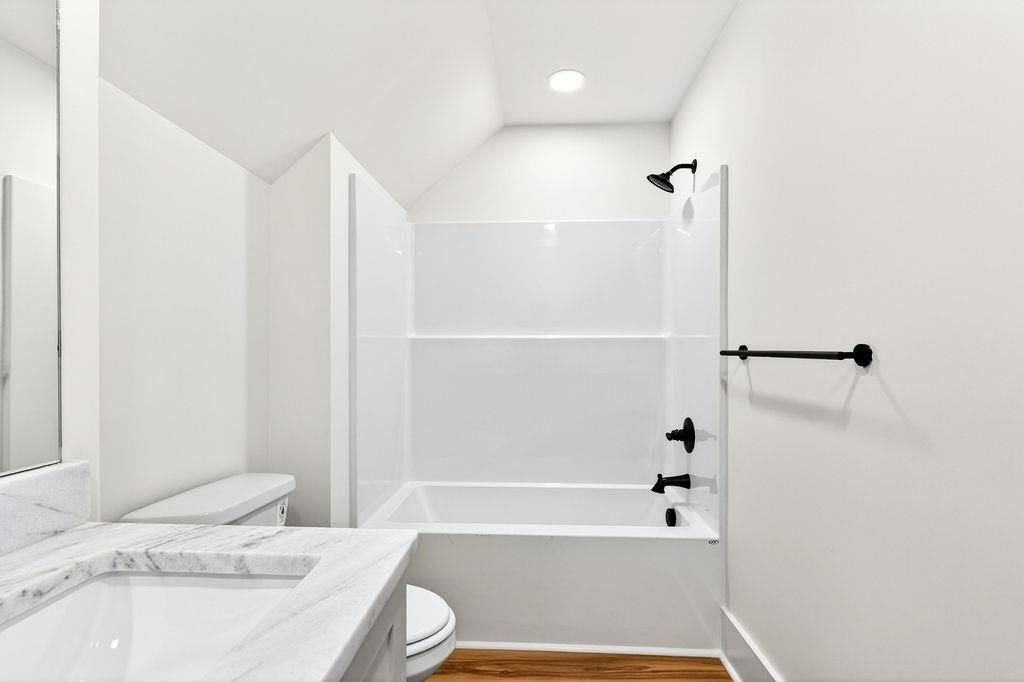 541 Oak Lawn Rd.  Photo 56