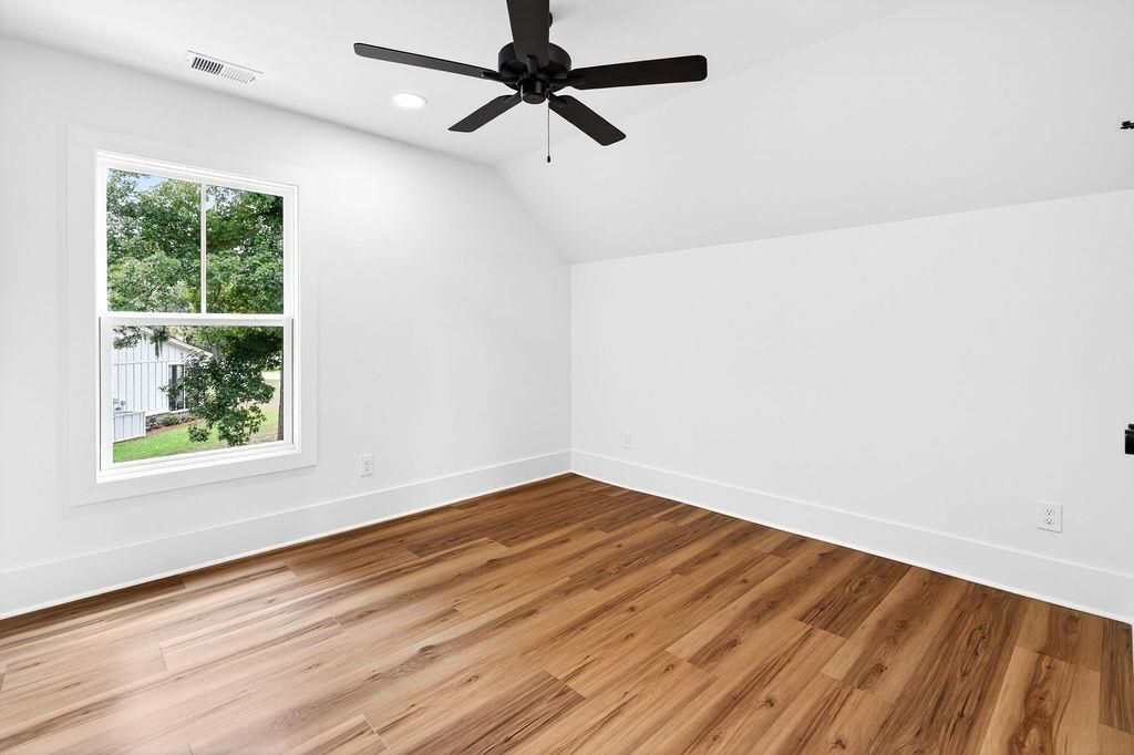 541 Oak Lawn Rd.  Photo 58