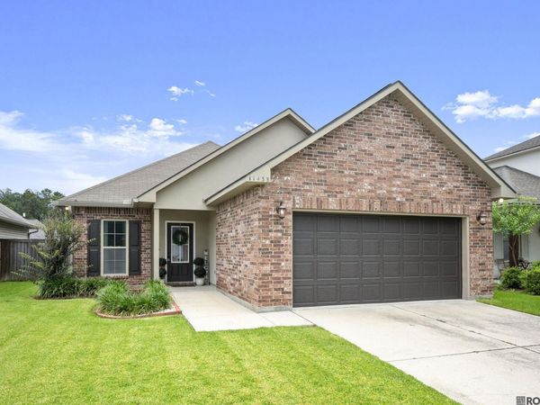 11435 Rossow Ct, Denham Springs, LA 70726