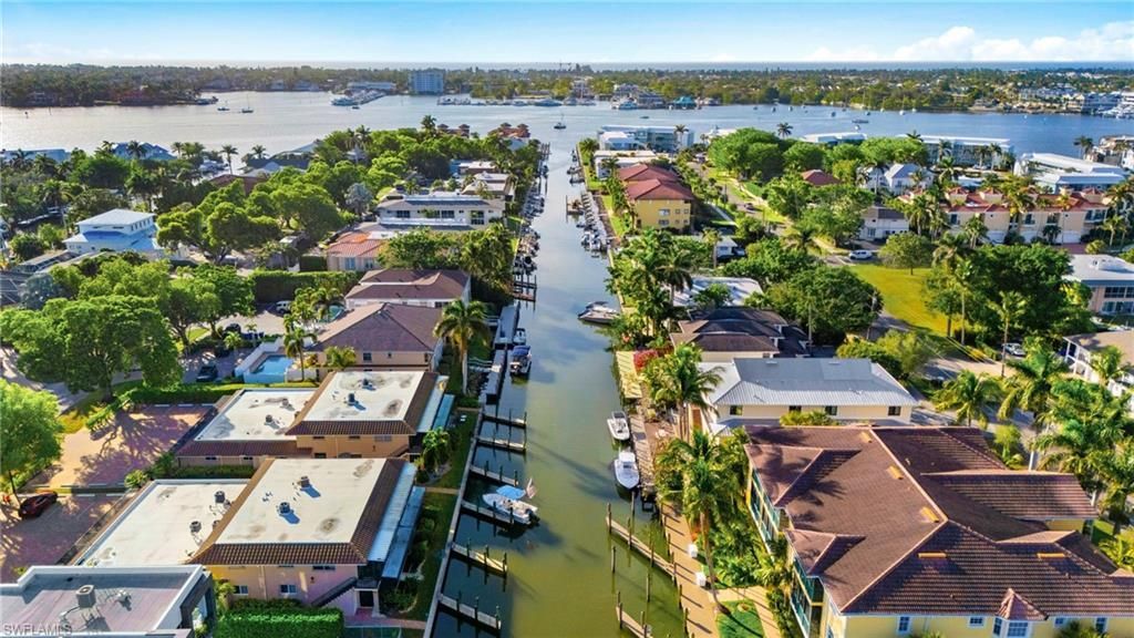 1521 Chesapeake Ave , Unit B2, Naples, FL 34102 Photo