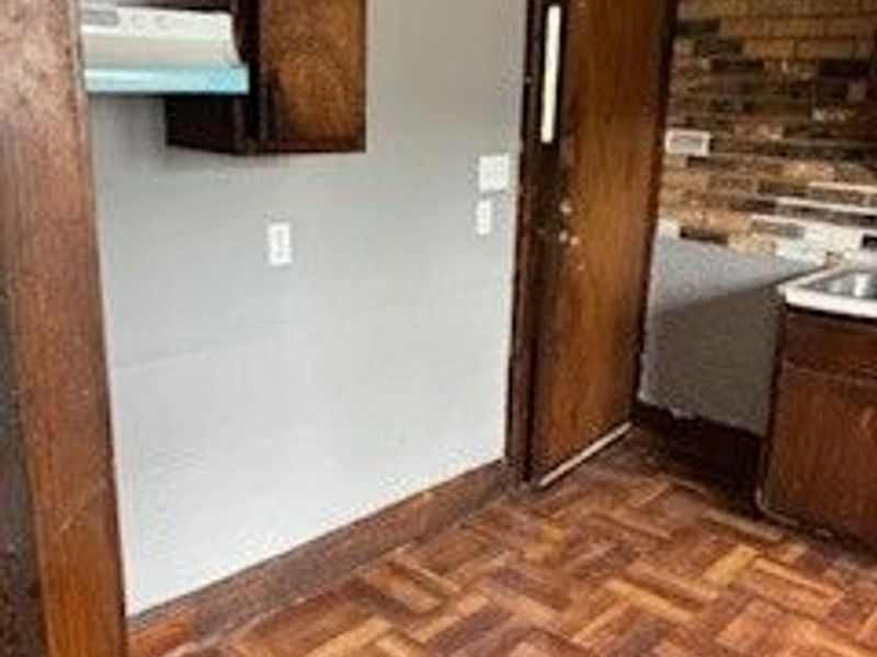 12029 Griffing Avenue, Unit 2, Cleveland, OH 44120 Photo 4