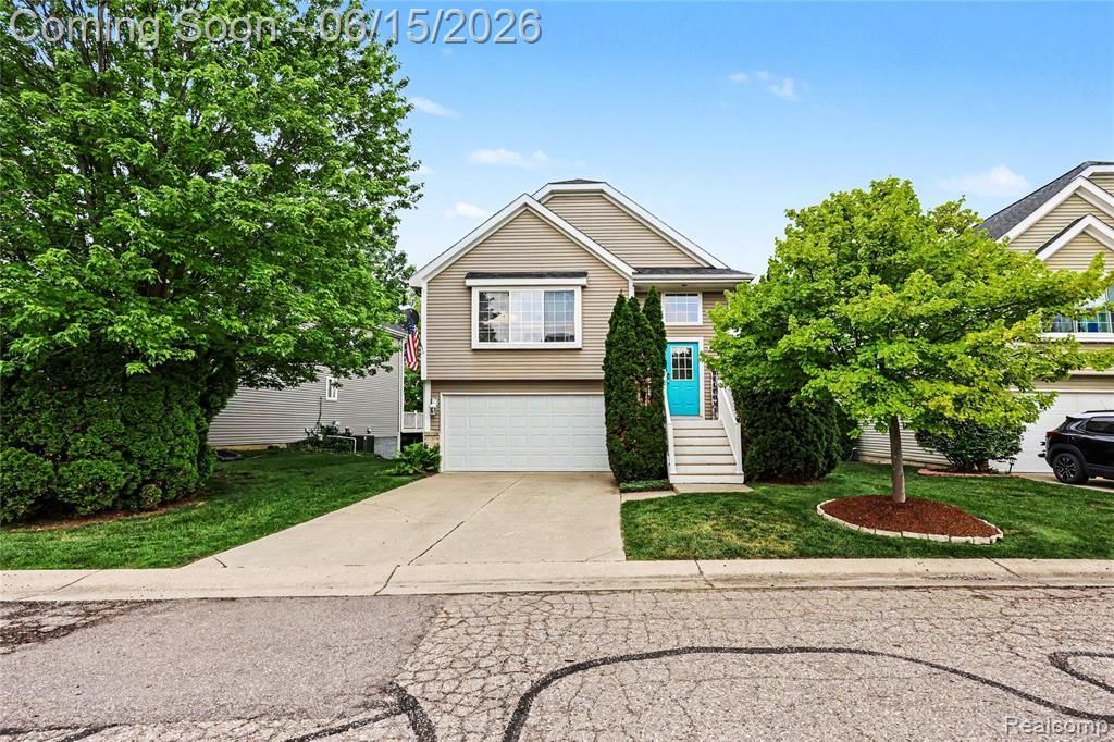 4448 Sunflower Circle, Independence Township, MI 48346 Main Photo