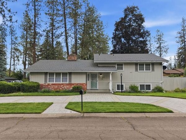 1005 W Bellwood Dr, Spokane, WA 99218
