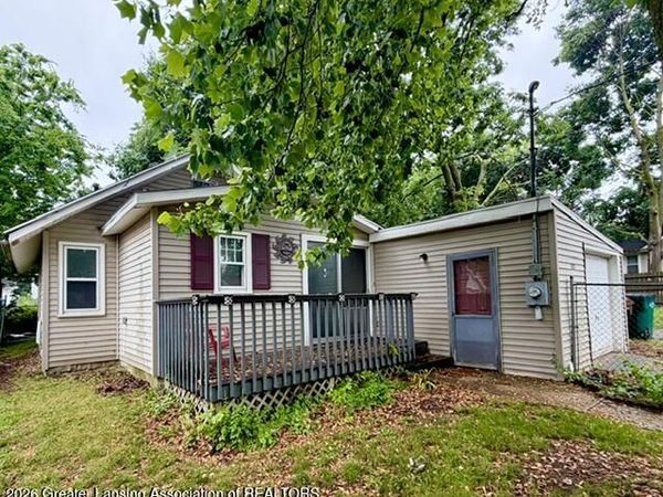 1027 Cooper Avenue, Lansing, MI 48910
